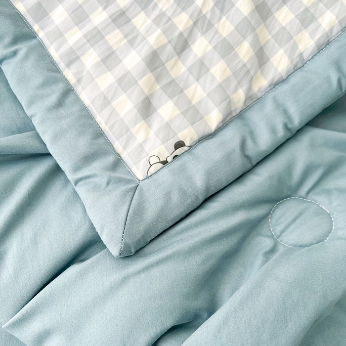 91家纺网 家纺一手货源 找家纺 爱屋及屋2025新款棉花夏被 蓝格子熊猫