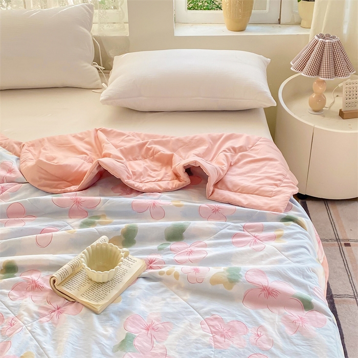 91家纺网 家纺一手货源 找家纺 梵蒂莎 2025云朵棉棉花夏被花岛