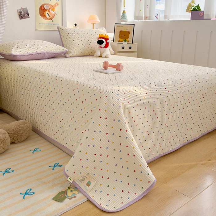 91家纺网 家纺一手货源 找家纺 赫梵茜 2025新款有氧针织双层纱单床盖床盖三件套床盖四件套 彩色心心