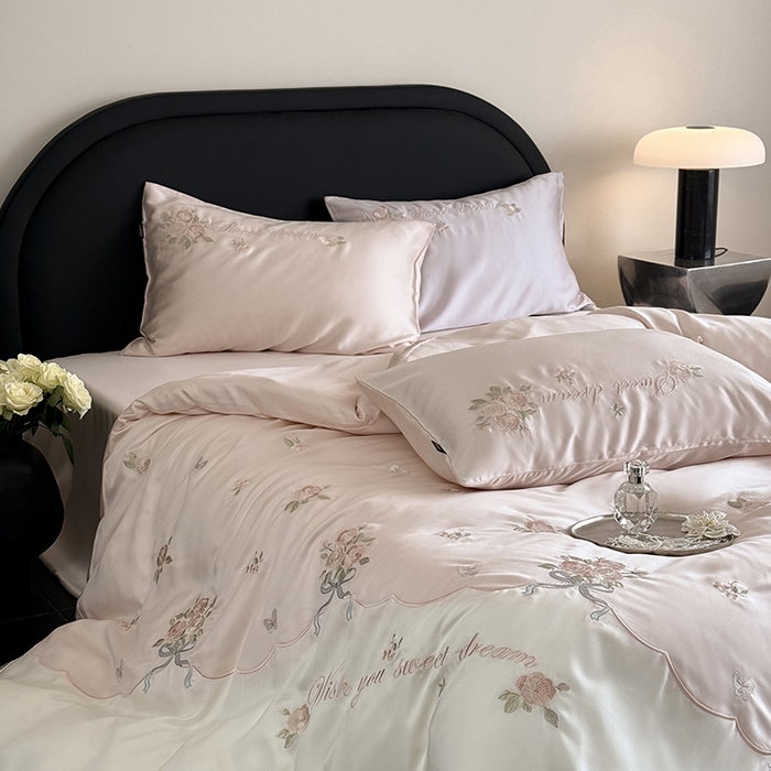 91家纺网 家纺一手货源 找家纺 鹿班家居 2025新款夏季60S莱赛尔刺绣四件套-泡芙发带【标准会员-20元】 泡芙发带-粉色