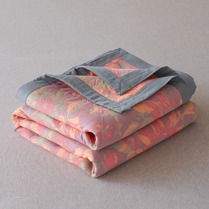 91家纺网 家纺一手货源 找家纺 棠薇家纺 2025新款60S长绒棉纯棉纱布毛巾被 花团锦簇