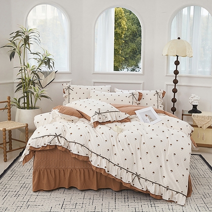 91家纺网 家纺一手货源 找家纺 （总）卡迪亚家纺 2025新款轻氧棉小碎花韩式花边床盖