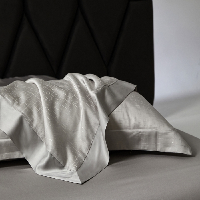 91家纺网 家纺一手货源 找家纺 A+爱家（纪梵茜） 2025新款星光蚕丝被 星光灰