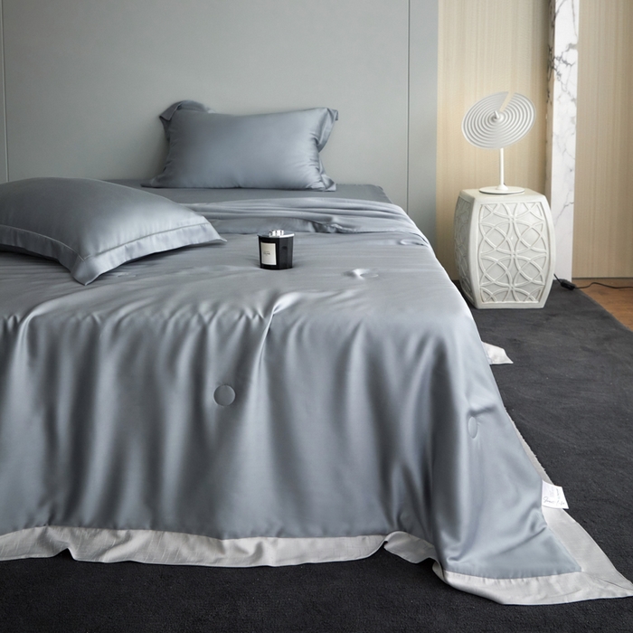 91家纺网 家纺一手货源 找家纺 A+爱家（纪梵茜） 2025新款纯色夏被四件套 云灰