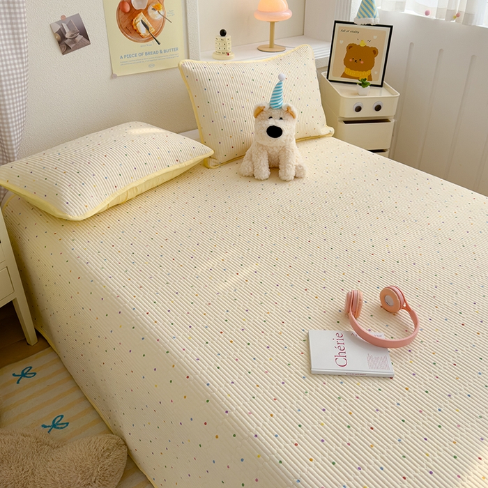 91家纺网 家纺一手货源 找家纺 赫梵茜 2025新款有氧针织双层纱单床盖床盖三件套床盖四件套 奶油波波