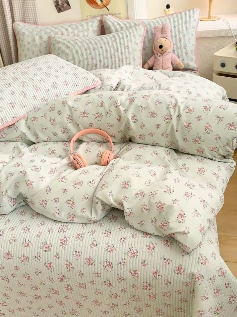 91家纺网 家纺一手货源 找家纺 赫梵茜 2025新款有氧针织双层纱单床盖床盖三件套床盖四件套 南絮