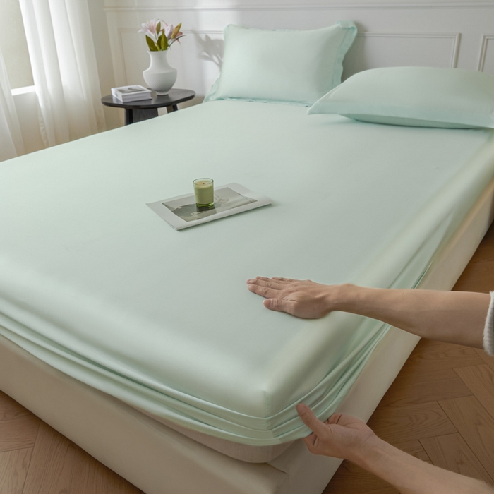 91家纺网 家纺一手货源 找家纺 涵宸2025新款天丝-天丝棉-纯色单床笠-场景1 床笠-空绿