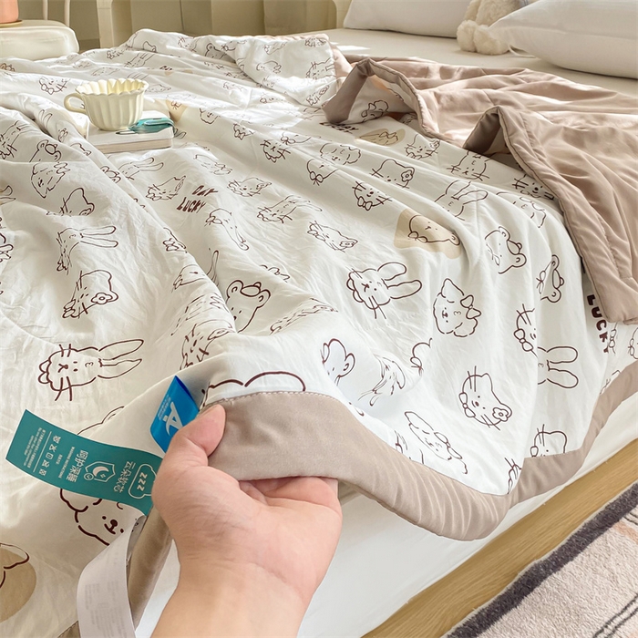 91家纺网 家纺一手货源 找家纺 梵蒂莎 2025云朵棉棉花夏被宠月兔