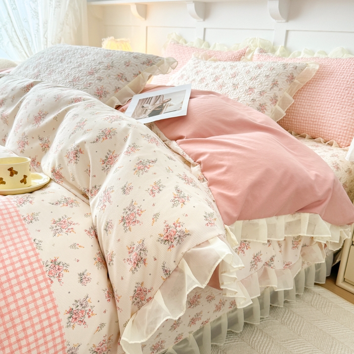 91家纺网 家纺一手货源 找家纺 晨晨家纺 2025新款皱皱纱棉拼色床盖四件套 繁花