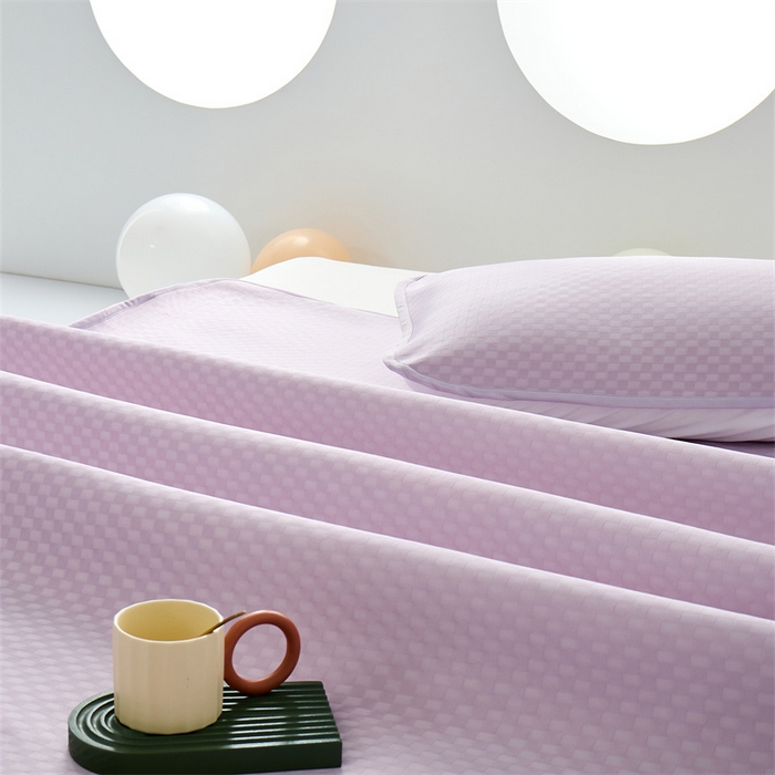 91家纺网 家纺一手货源 找家纺 凌云家纺 2025年爆款新品100%锦纶冰丝凉感三明治凉席 紫色