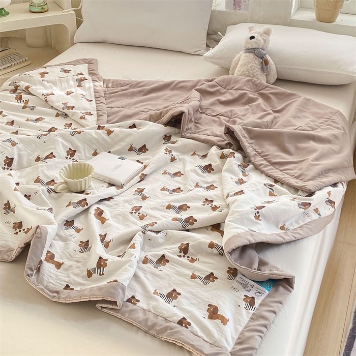 91家纺网 家纺一手货源 找家纺 梵蒂莎 2025云朵棉棉花夏被快乐小狗