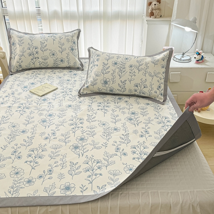 91家纺网 家纺一手货源 找家纺 川悦生活 2025新款600D立体宽边冰丝印花凉席 花簇田园