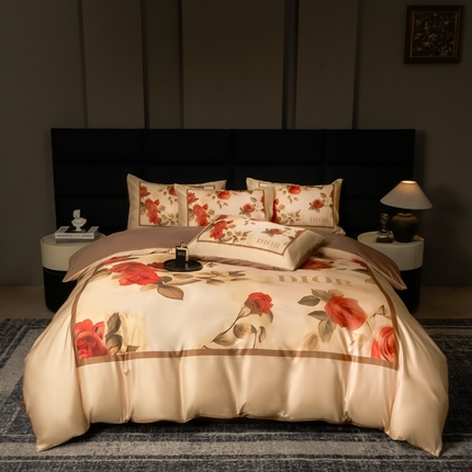 91家纺网 家纺一手货源 找家纺 色鬼布艺 2025新款冰丝四件套水洗真丝四件套大牌风擦边四件套 冰丝奢花