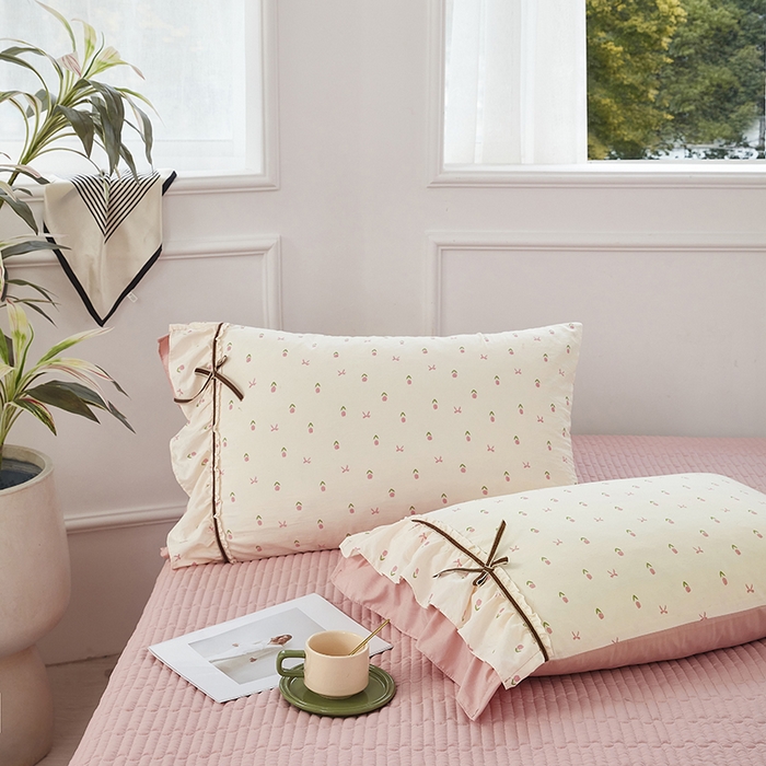 91家纺网 家纺一手货源 找家纺 卡迪亚家纺 2025新款轻氧棉小碎花韩式花边床盖 花音