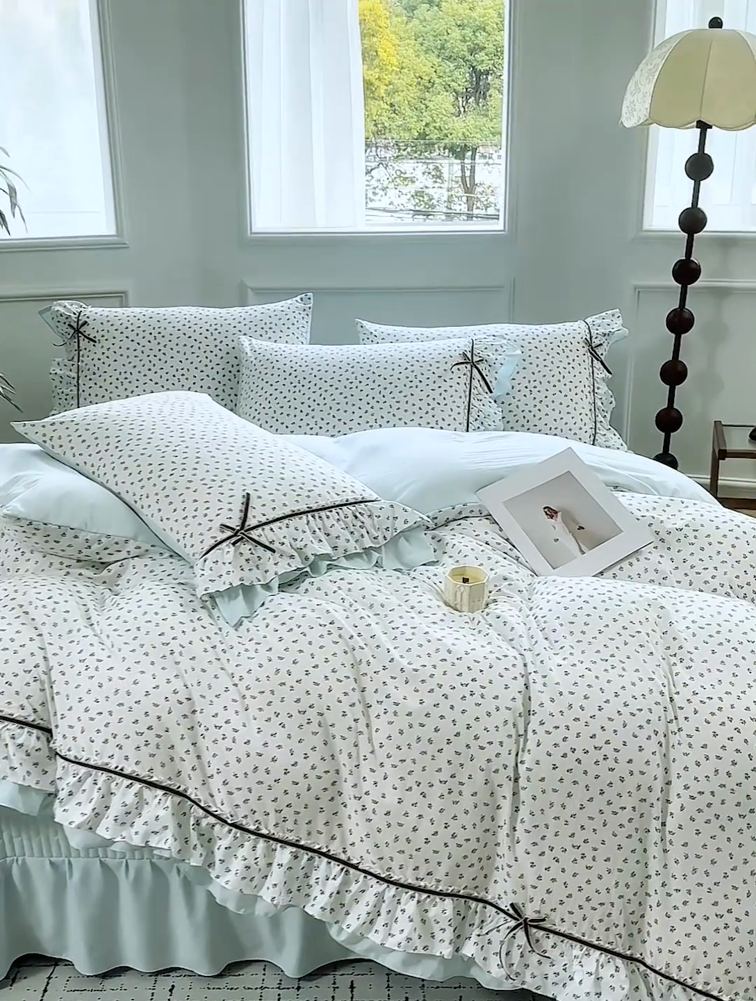 91家纺网 家纺一手货源 找家纺 卡迪亚家纺 2025新款轻氧棉小碎花韩式花边床盖 若兰