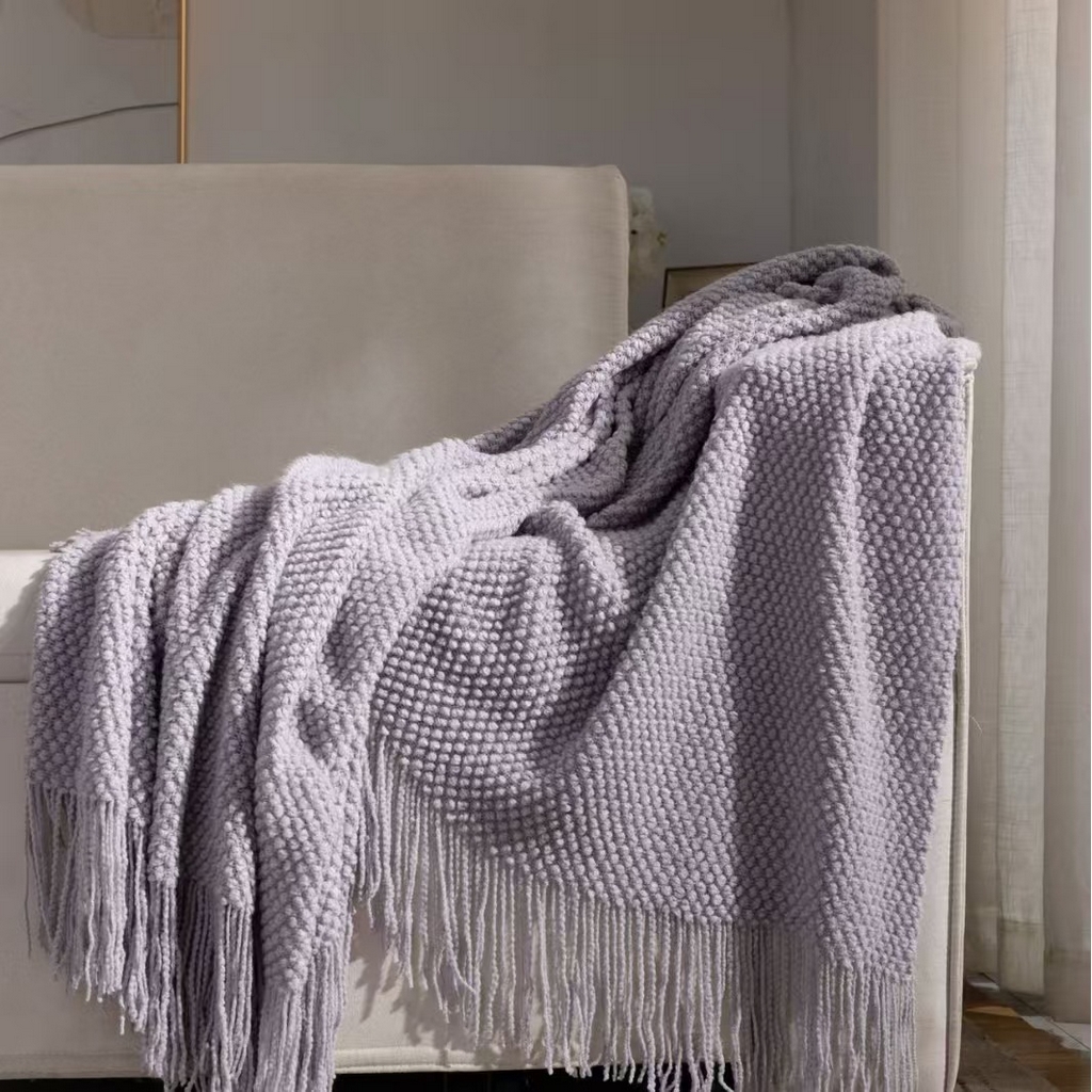 91家纺网 家纺一手货源 找家纺 （总）苏木年华2025新款样板房间针织流苏搭毯搭巾盖毯沙发巾床尾毯床尾旗酒店披毯毛毯子-玉米粒