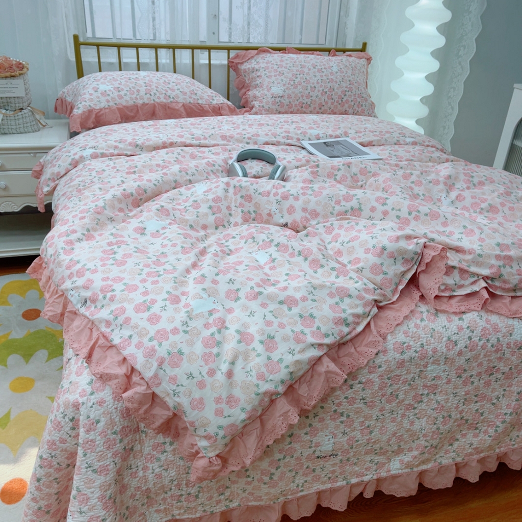 91家纺网 家纺一手货源 找家纺 暖居 2025春夏款高温砂洗棉花床盖三件套被套四件套同款纯棉夏被空调被四季 爱情故事