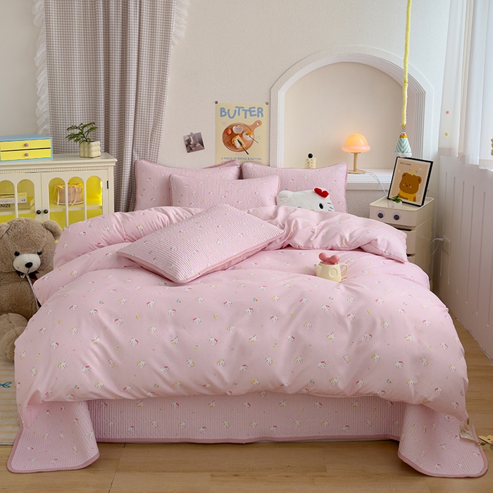 91家纺网 家纺一手货源 找家纺 赫梵茜 2025新款有氧针织双层纱单床盖床盖三件套床盖四件套 kT猫