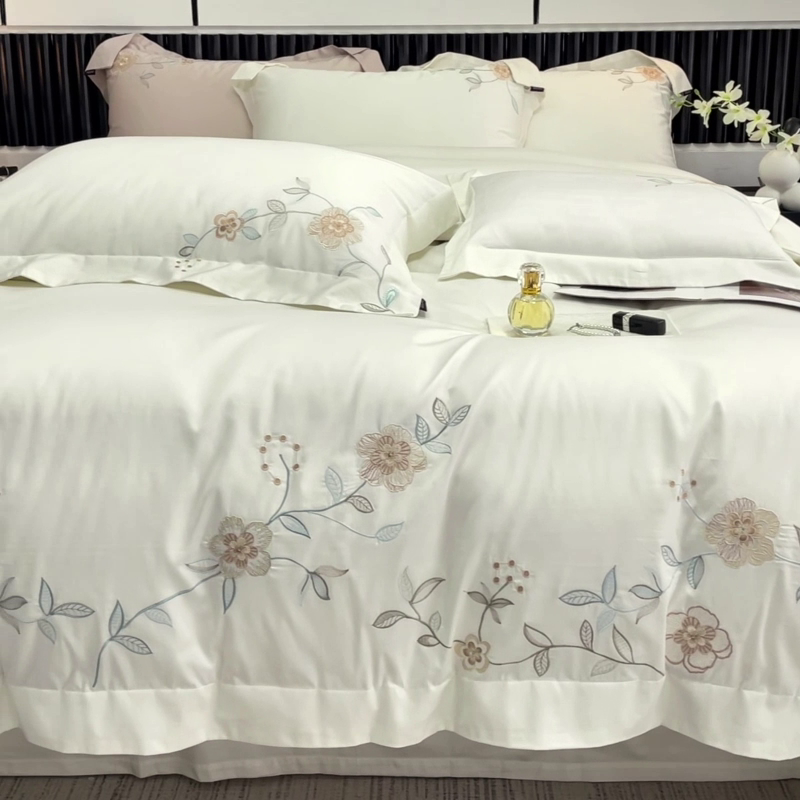 91家纺网 家纺一手货源 找家纺 2025新款春夏新款A类长绒棉全工艺刺绣四件套纯棉全棉轻奢风直播高端床上用品 蔓艺-月光白