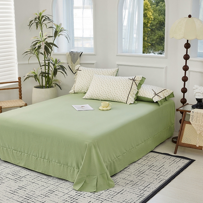 91家纺网 家纺一手货源 找家纺 卡迪亚家纺 2025新款轻氧棉小碎花韩式花边床盖 千寻