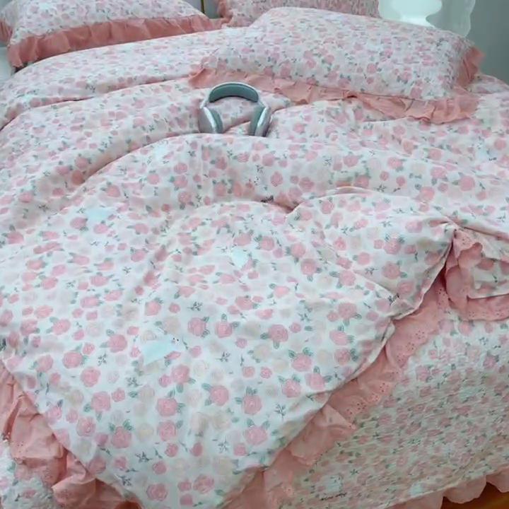 91家纺网 家纺一手货源 找家纺 暖居 2025春夏款高温砂洗棉花床盖三件套被套四件套同款纯棉夏被空调被四季 爱情故事