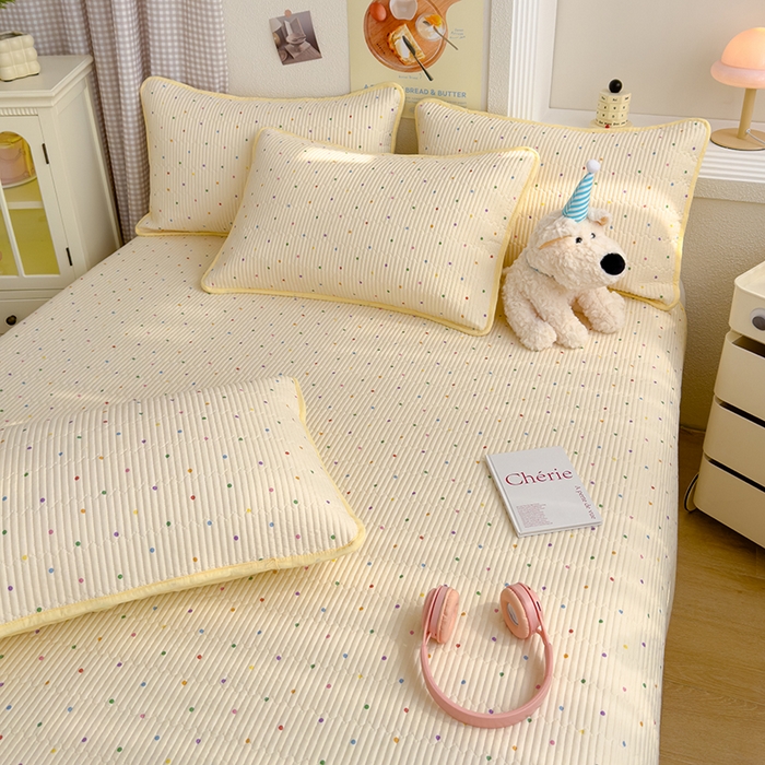 91家纺网 家纺一手货源 找家纺 赫梵茜 2025新款有氧针织双层纱单床盖床盖三件套床盖四件套 奶油波波