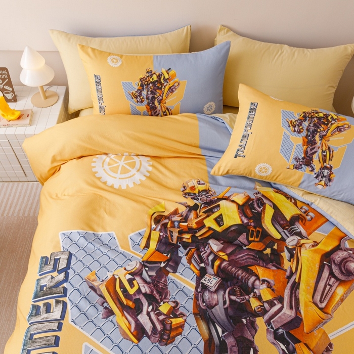 91家纺网 家纺一手货源 找家纺 2025新款设计师专版全棉双层纱四件套 大黄蜂