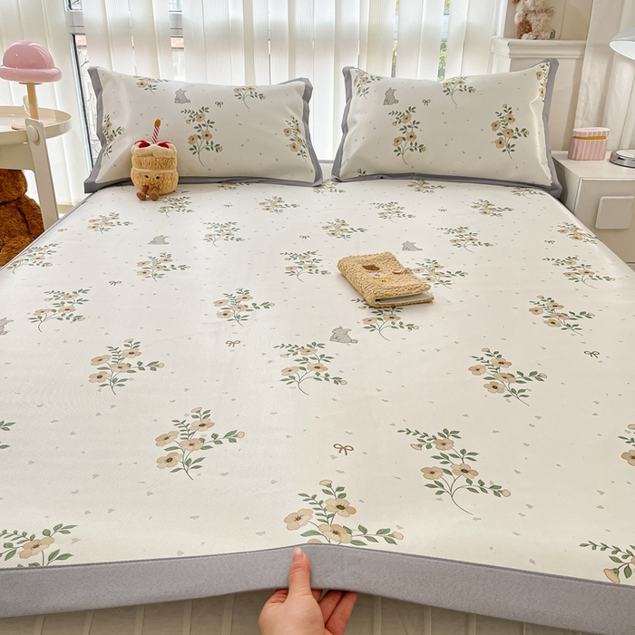 91家纺网 家纺一手货源 找家纺 川悦生活 2025新款600D立体宽边冰丝印花凉席 春日花钿