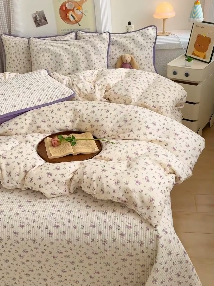 91家纺网 家纺一手货源 找家纺 赫梵茜 2025新款有氧针织双层纱单床盖床盖三件套床盖四件套 蕾拉小姐