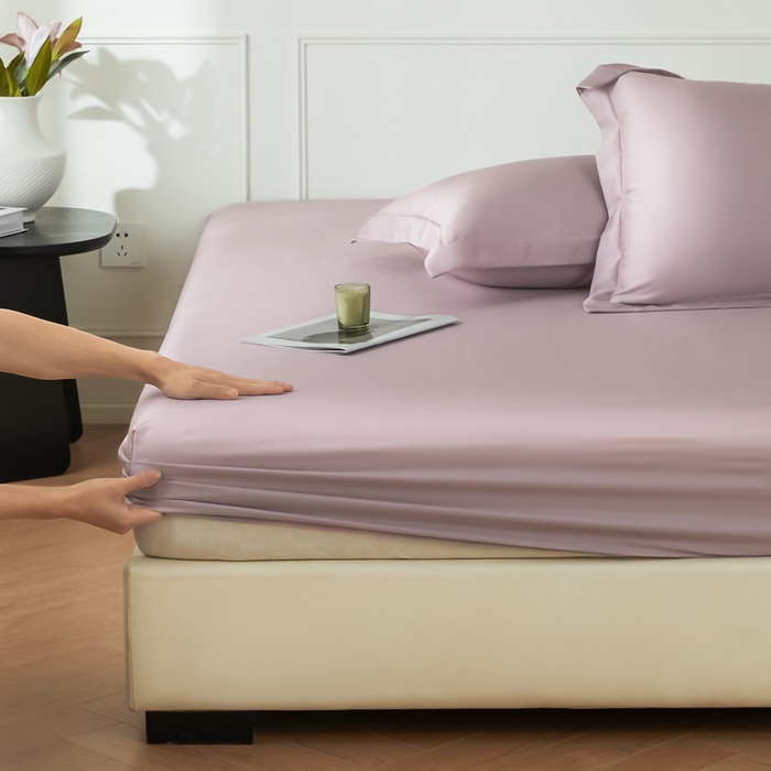 91家纺网 家纺一手货源 找家纺 涵宸2025新款天丝-天丝棉-纯色单床笠-场景1 床笠-紫语