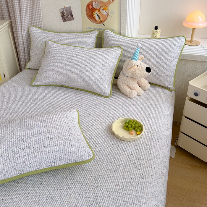 91家纺网 家纺一手货源 找家纺 赫梵茜 2025新款有氧针织双层纱单床盖床盖三件套床盖四件套 安琪拉兔