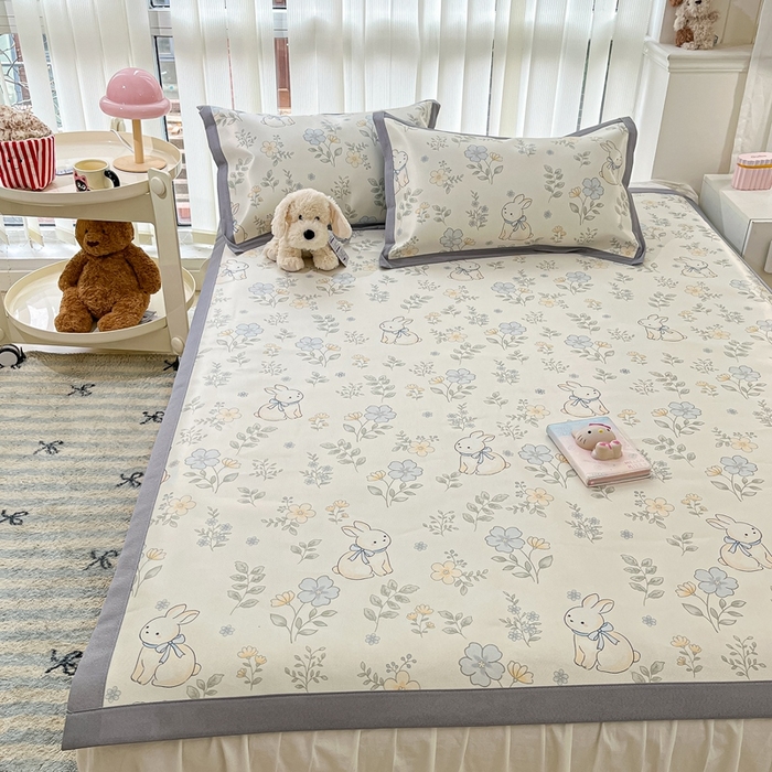 91家纺网 家纺一手货源 找家纺 川悦生活 2025新款600D立体宽边冰丝印花凉席 兰花小园