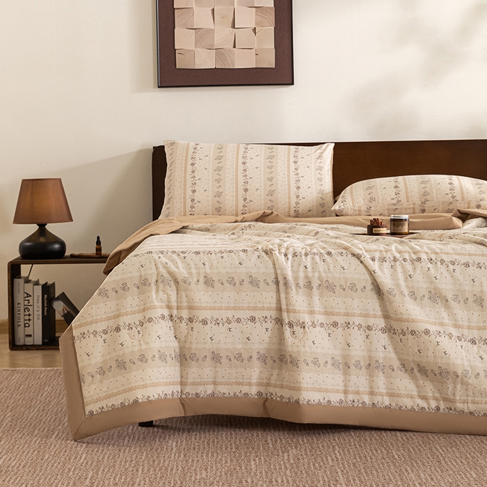 91家纺网 家纺一手货源 找家纺 吾诺 2025 全棉印花单层纱大豆夏被四件套夏凉被空调被子被芯全棉夏被 恬美