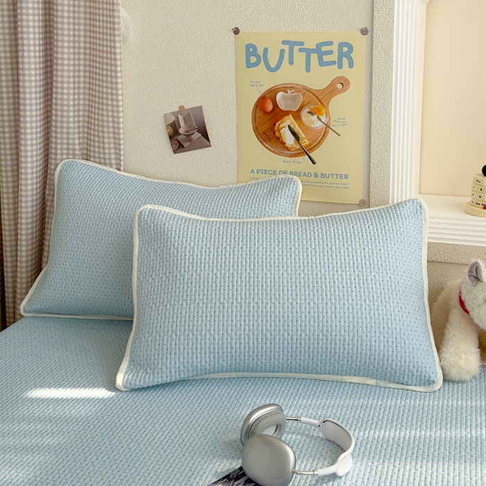 91家纺网 家纺一手货源 找家纺 赫梵茜 2025新款有氧针织双层纱单床盖床盖三件套床盖四件套 方糖-兰