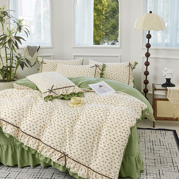 91家纺网 家纺一手货源 找家纺 卡迪亚家纺 2025新款轻氧棉小碎花韩式花边床盖 梵音