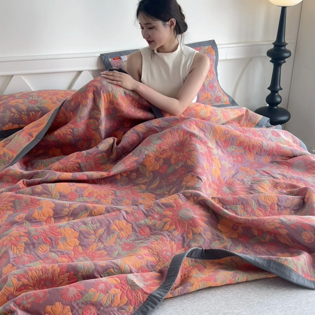 91家纺网 家纺一手货源 找家纺 棠薇家纺 2025新款60S长绒棉纯棉纱布毛巾被 花团锦簇