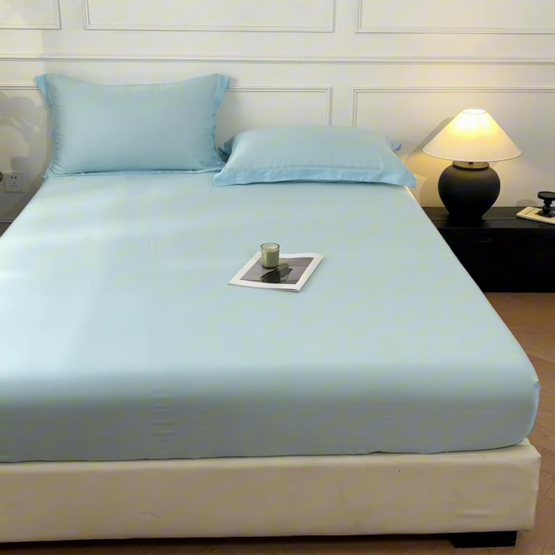 91家纺网 家纺一手货源 找家纺 涵宸2025新款天丝-天丝棉-纯色单床笠-场景1 床笠-海天兰