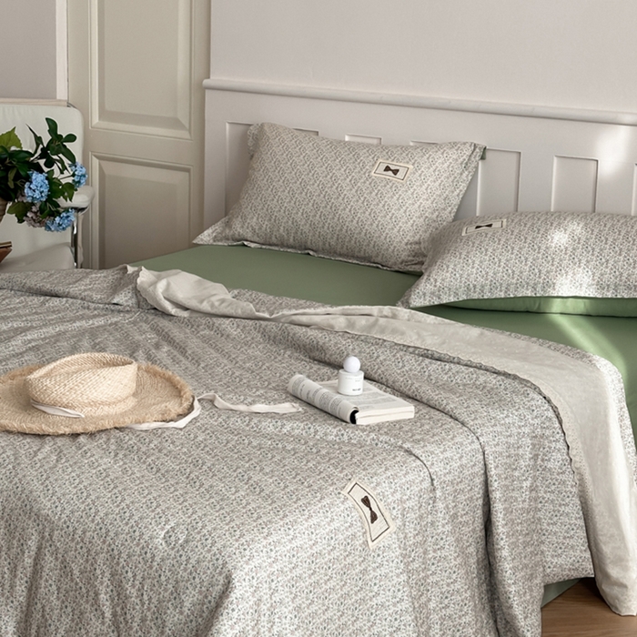 91家纺网 家纺一手货源 找家纺 帕拉美拉 2025新款全棉双层纱玉米聚乳酸夏被春秋被冬被玉米被 三件套四件套 春日初妆（米）