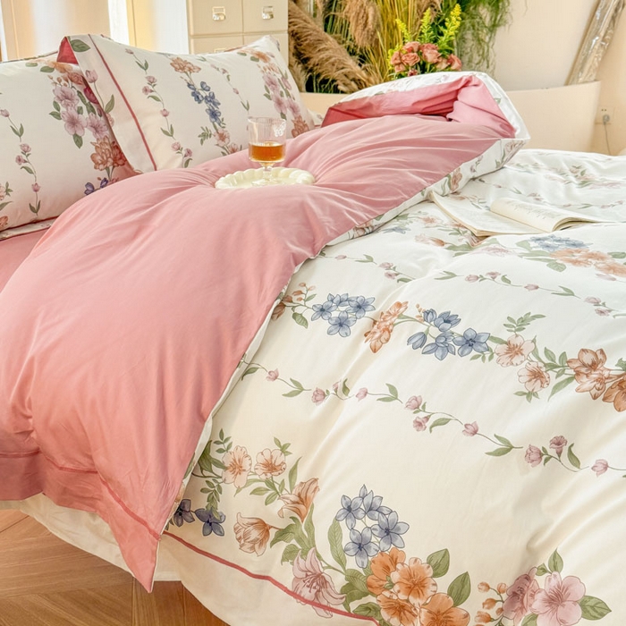 91家纺网 家纺一手货源 找家纺 7V 2025新款轻奢大宽边100%纯棉四件套133*76全棉喷气宽幅长绒棉被套床单床笠套件 眷恋