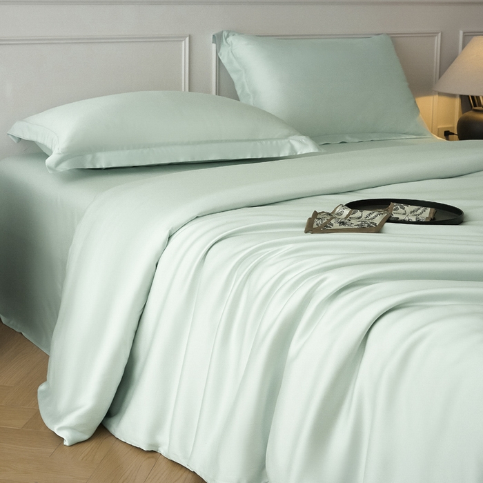 91家纺网 家纺一手货源 找家纺 涵宸2025新款天丝-天丝棉-纯色四件套-场景1 空绿