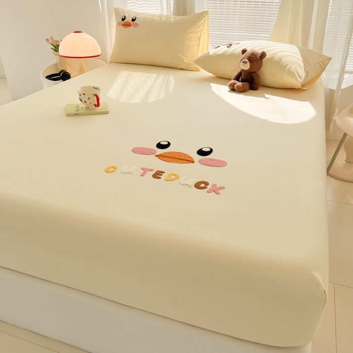 91家纺网 家纺一手货源 找家纺 眠帛家居 2025新款A类水洗棉卡通毛巾绣单床笠 鸭鸭