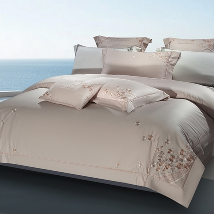 诗黛尔 2025春夏新品 长绒棉刺绣四件套 安格斯系列 安格斯-香槟金