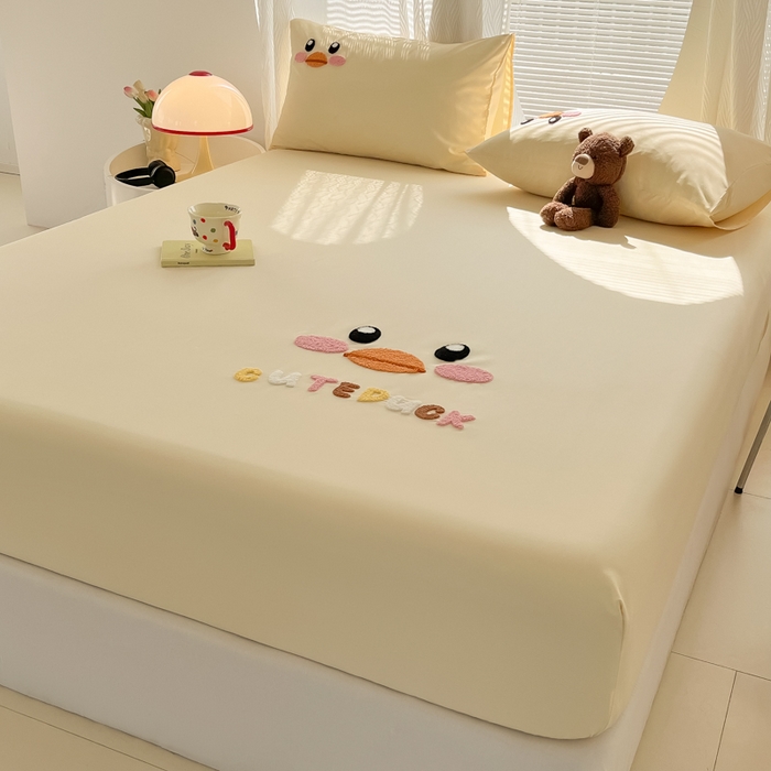 91家纺网 家纺一手货源 找家纺 眠帛家居 2025新款A类水洗棉卡通毛巾绣单床笠 鸭鸭