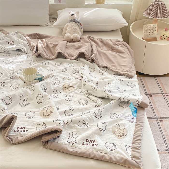 91家纺网 家纺一手货源 找家纺 梵蒂莎 2025云朵棉棉花夏被宠月兔