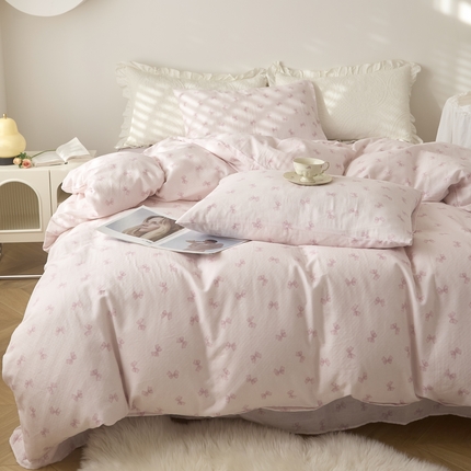 91家纺网 家纺一手货源 找家纺 （总）嘉汀兰家居 2025新款圆角花边款全棉纯棉A类母婴级有氧全棉双层纱亲肤全棉小清新印花四件套