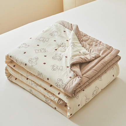 91家纺网 家纺一手货源 找家纺 爱屋及屋2025新款棉花夏被 小熊博士