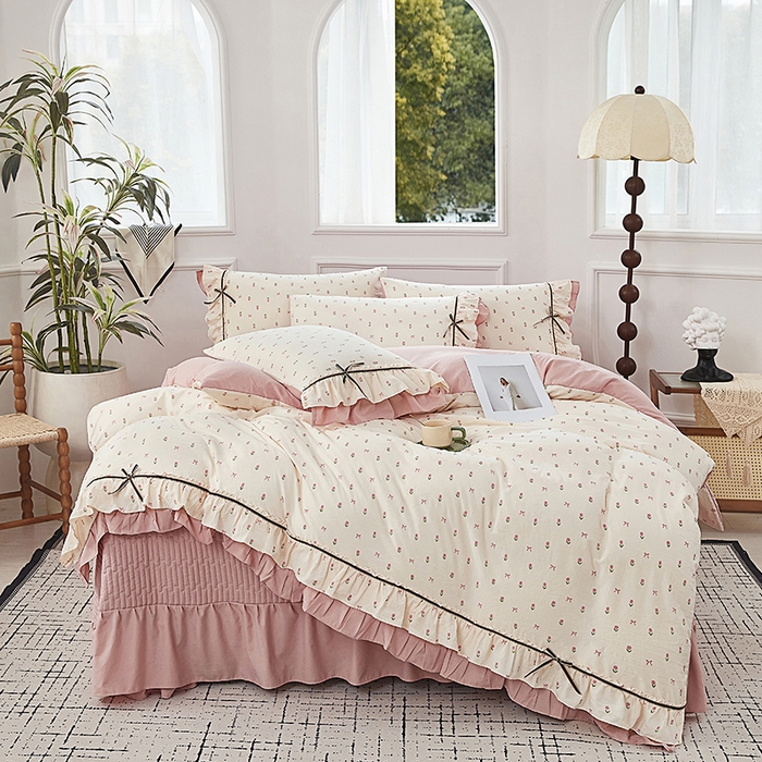 91家纺网 家纺一手货源 找家纺 卡迪亚家纺 2025新款轻氧棉小碎花韩式花边床盖 花音