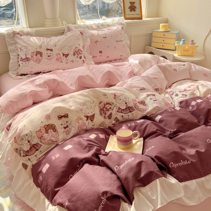 91家纺网 家纺一手货源 找家纺 浩诚 2025新款洛丽塔纯棉花边款四件套 草莓巧克力