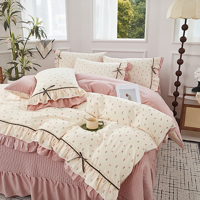 91家纺网 家纺一手货源 找家纺 卡迪亚家纺 2025新款轻氧棉小碎花韩式花边床盖 花音