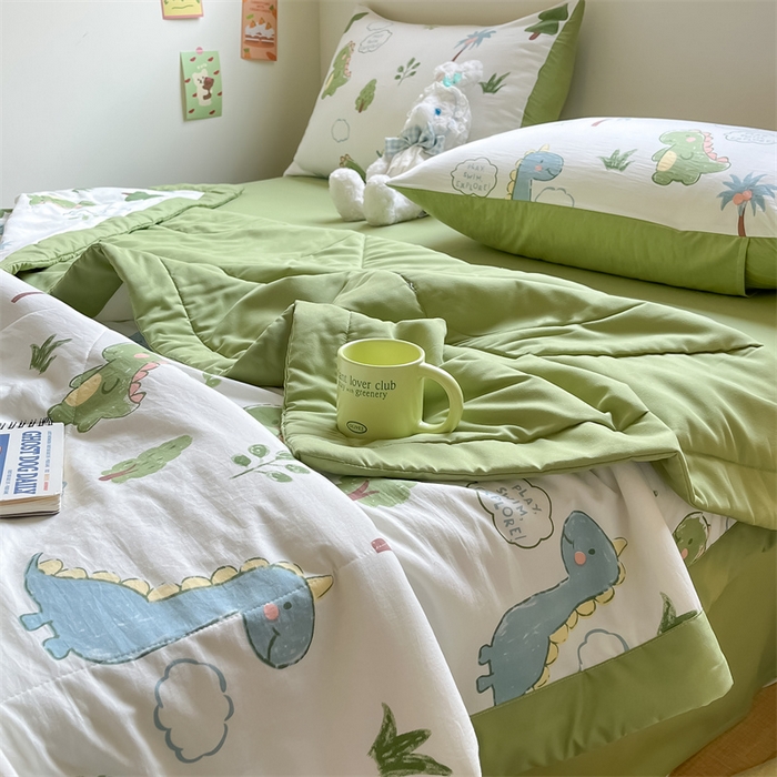 91家纺网 家纺一手货源 找家纺 梵蒂莎 2025云朵棉棉花夏被恐龙天地-绿